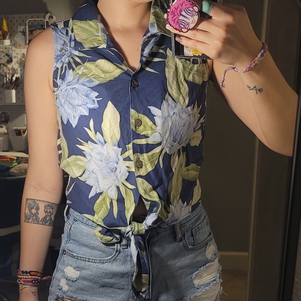 Tommy Bahama silk tank